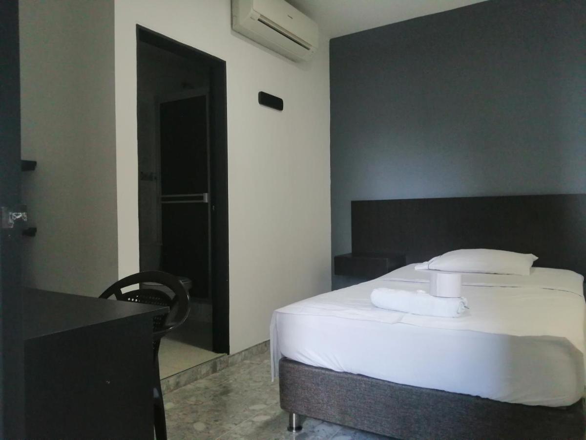 Hotel Bucare Yopal Bagian luar foto