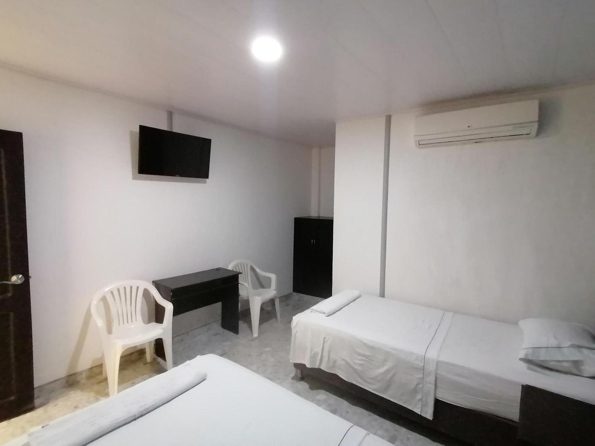 Hotel Bucare Yopal Bagian luar foto