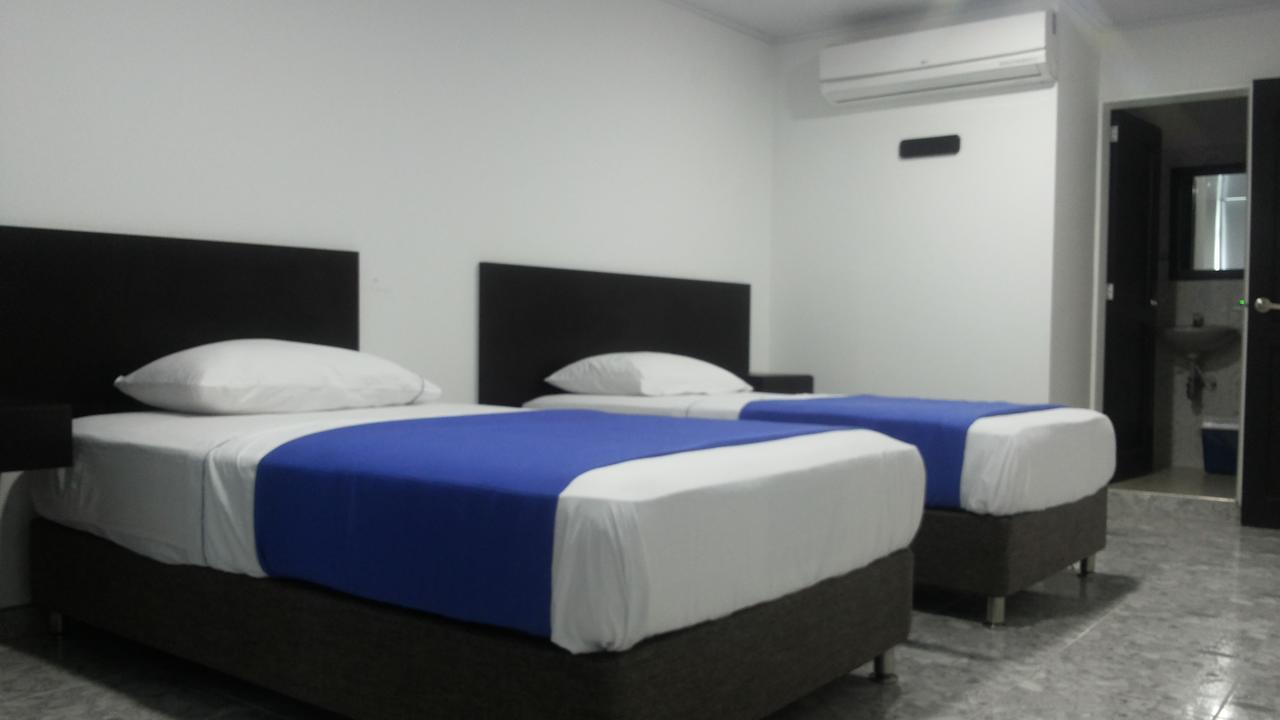 Hotel Bucare Yopal Bagian luar foto